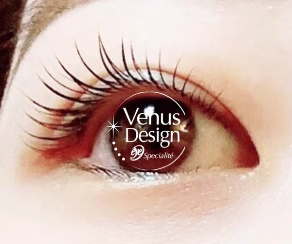 ルキヤのまつ毛カールは、キレイなカール感とデザイン力＋自まつ毛を傷めず、高持続